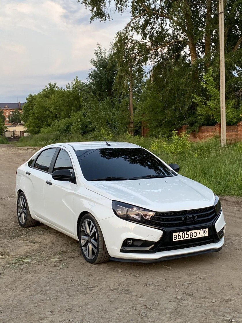 Лада Веста бункер