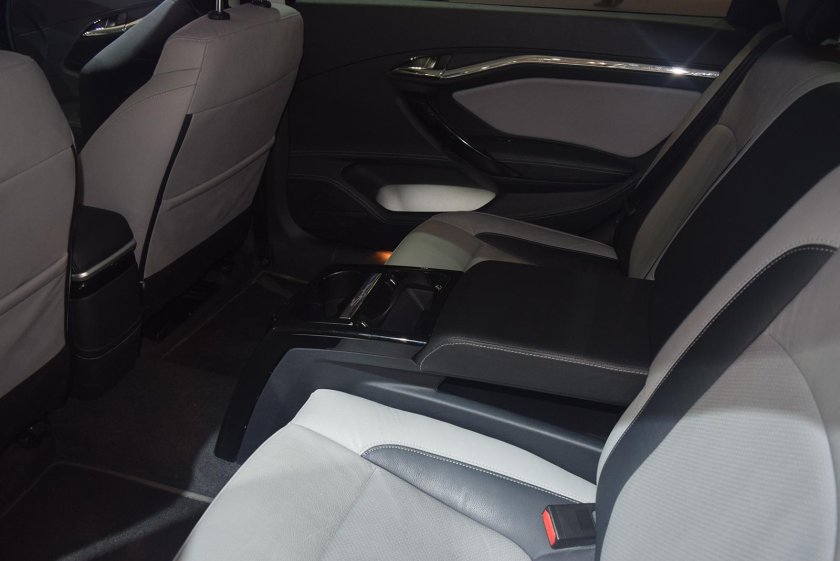 Лада Веста удлиненная