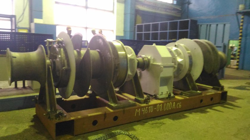 Автоматическая швартовная лебедка