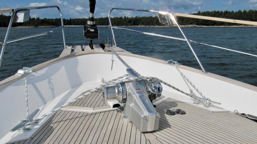 Якорная лебёдка на яхтах