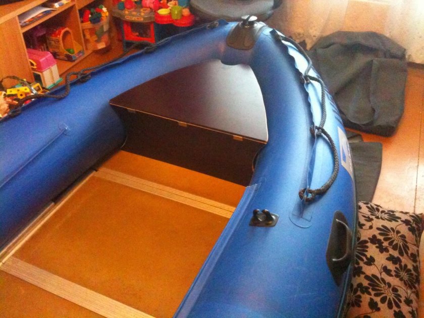 Носовой рундук для лодки ПВХ НДНД 430