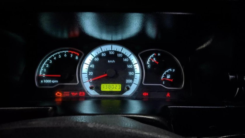 Приборка Нексия 2