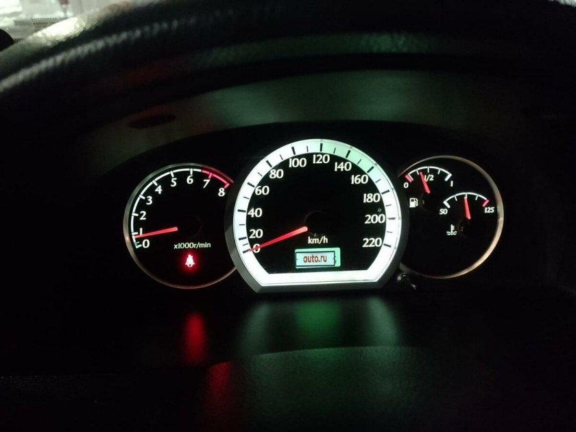 Лачетти 1.8 табло