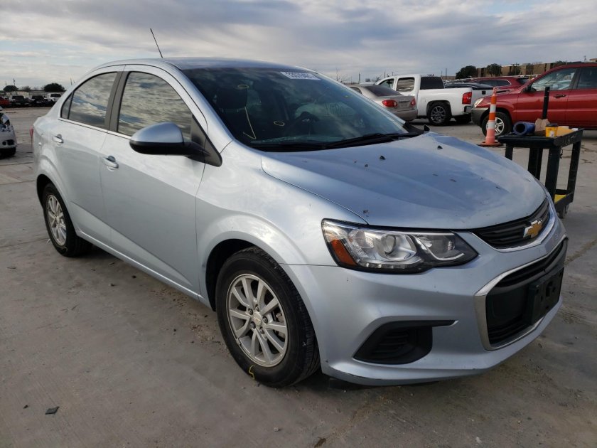 Chevrolet Sonic 2018