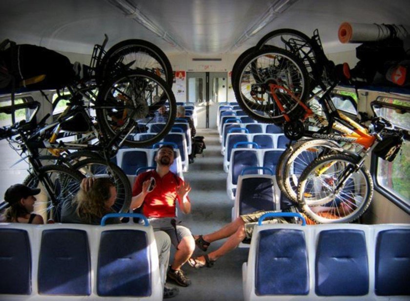 Велосипед в электричке