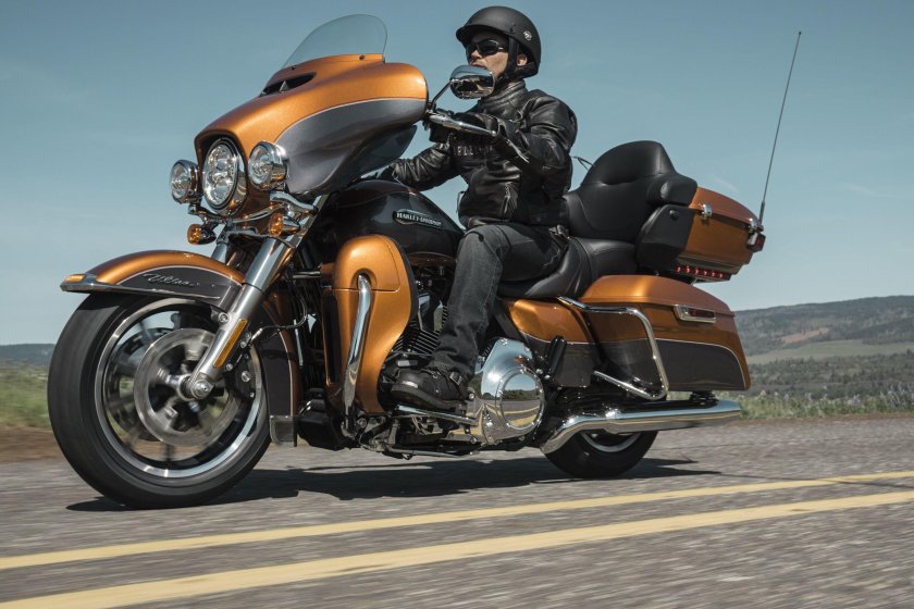 Электроглайд мотоцикл Харлей Дэвидсон