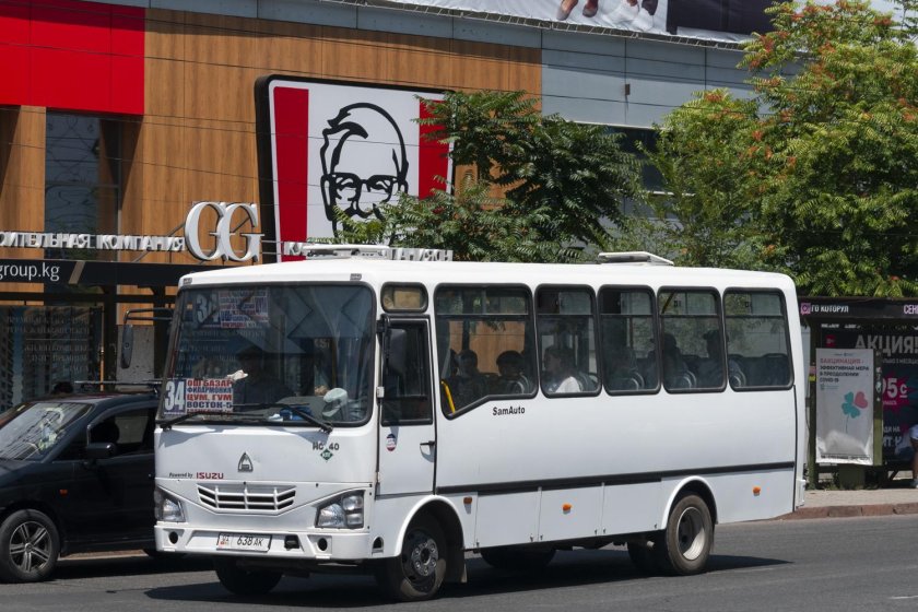 Автобус Isuzu Saz hc40