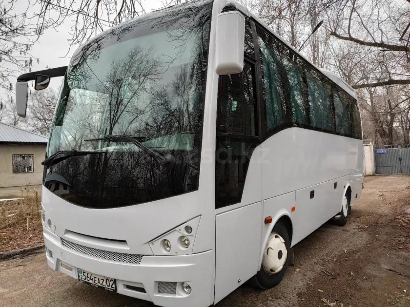 Isuzu Turkuaz автобус фото салона