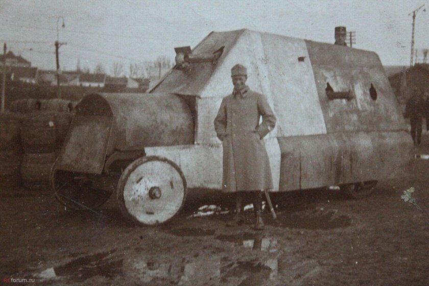 Австро венгерский бронеавтомобиль