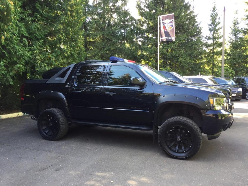 Chevrolet Avalanche 900