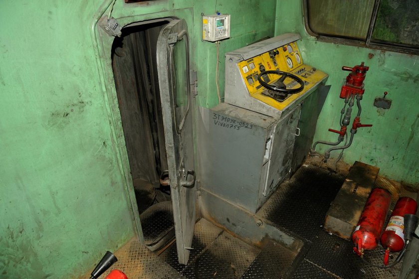 2тэ116 с бустерной секцией