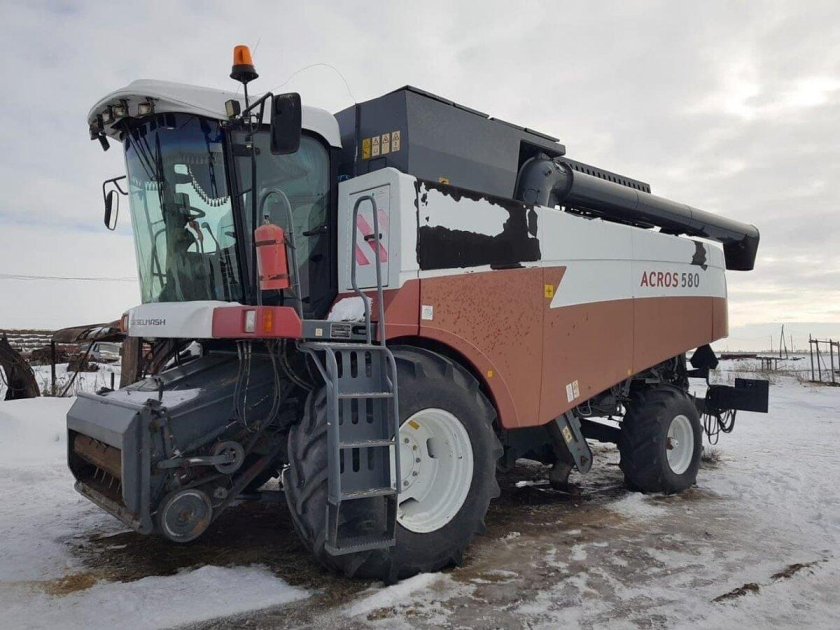 Комбайн Acros 580
