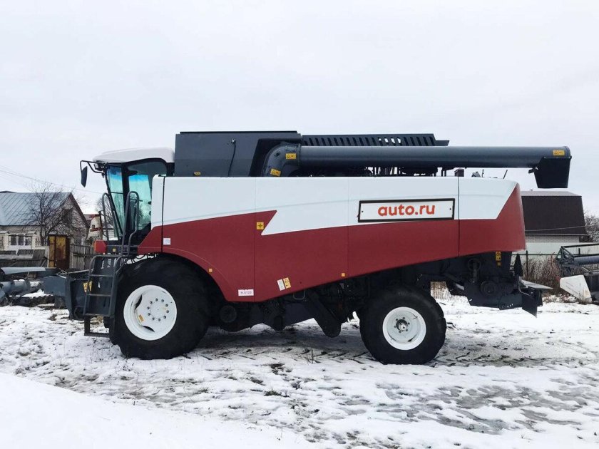 Комбайн Акрос 590