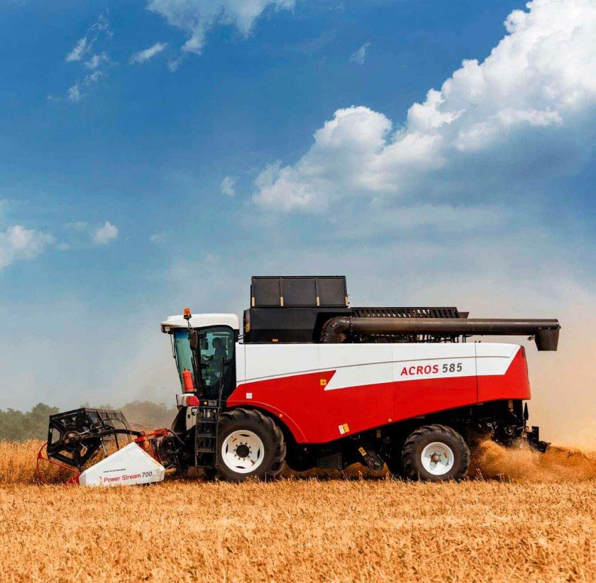 Зерноуборочный комбайн Acros 585