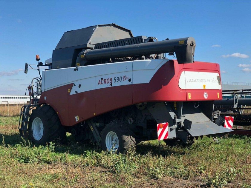 Комбайн ростсельмаш