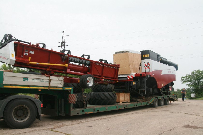 Погрузка комбайна Акрос