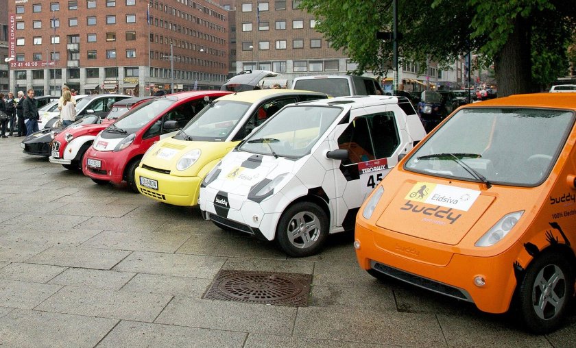 Первый электромобиль