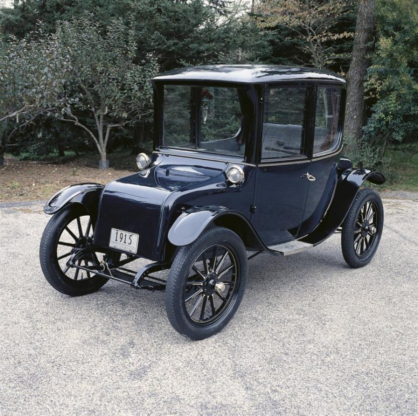 Электромобиль 1923 Milburn Electric model 27l.