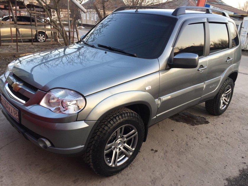 Нива Шевроле 2013