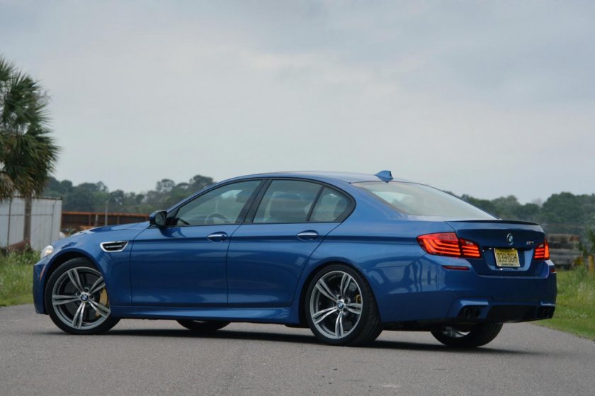 BMW m5 2016