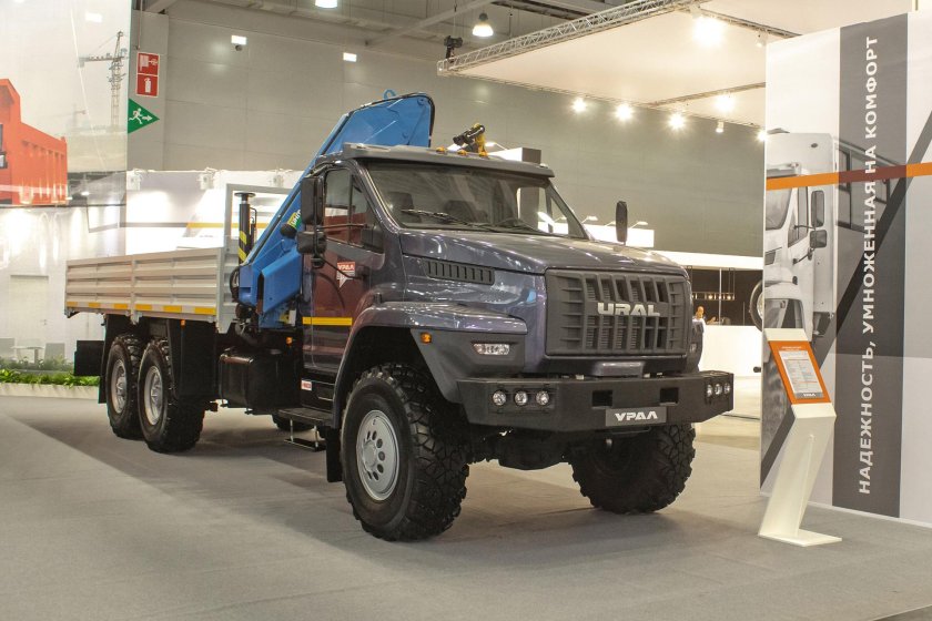 Урал Некст 6х6