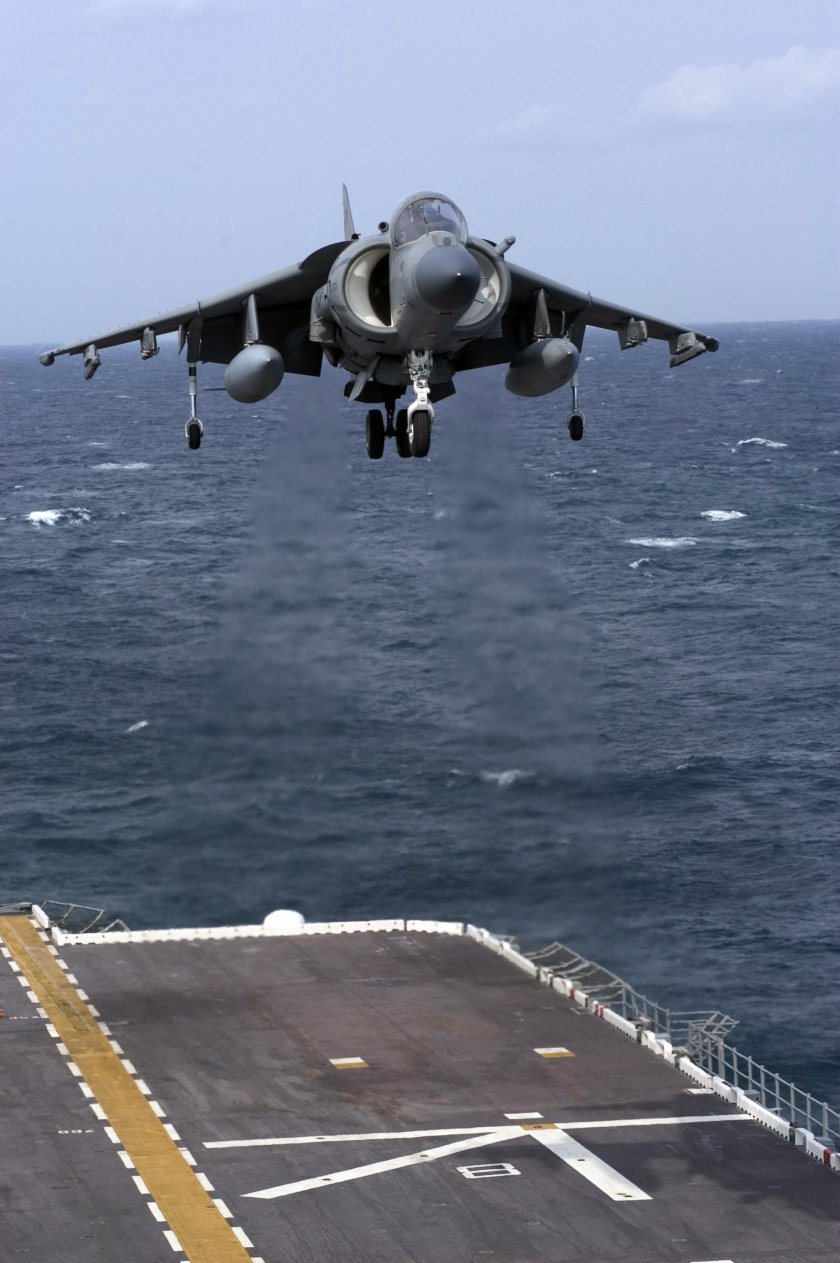 Av-8b Harrier II
