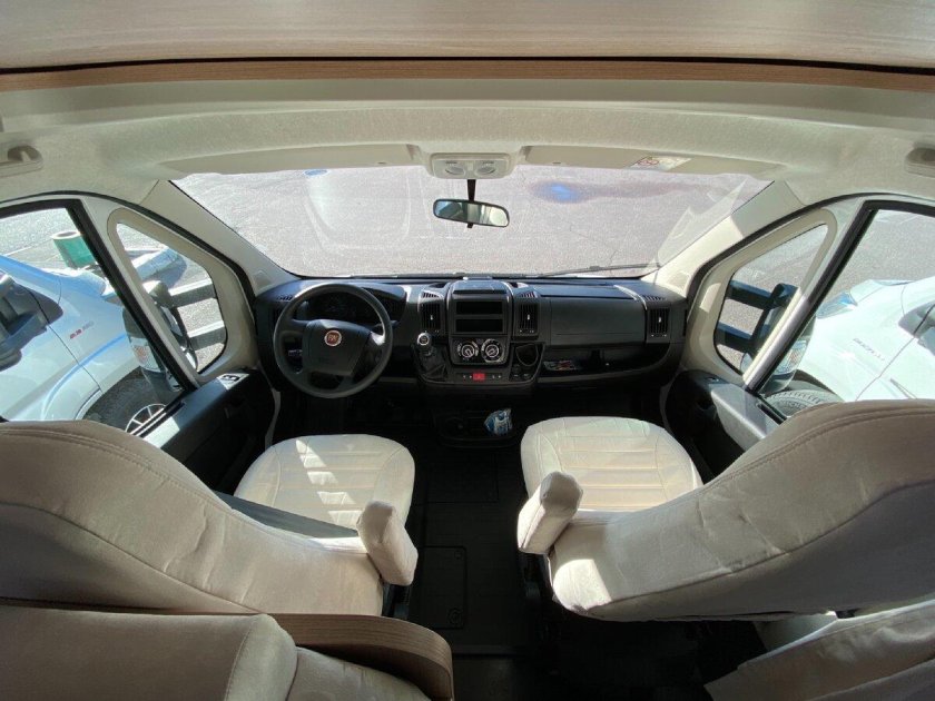 Laika автодом Альков