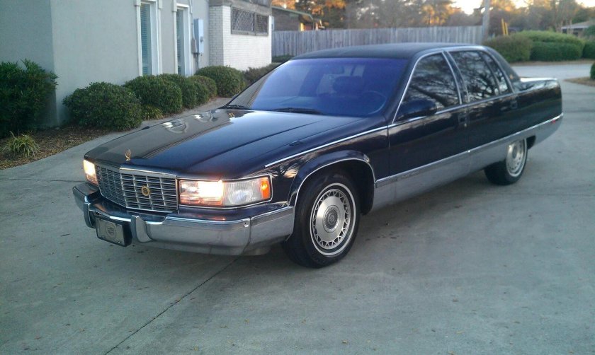 Cadillac Fleetwood 1996