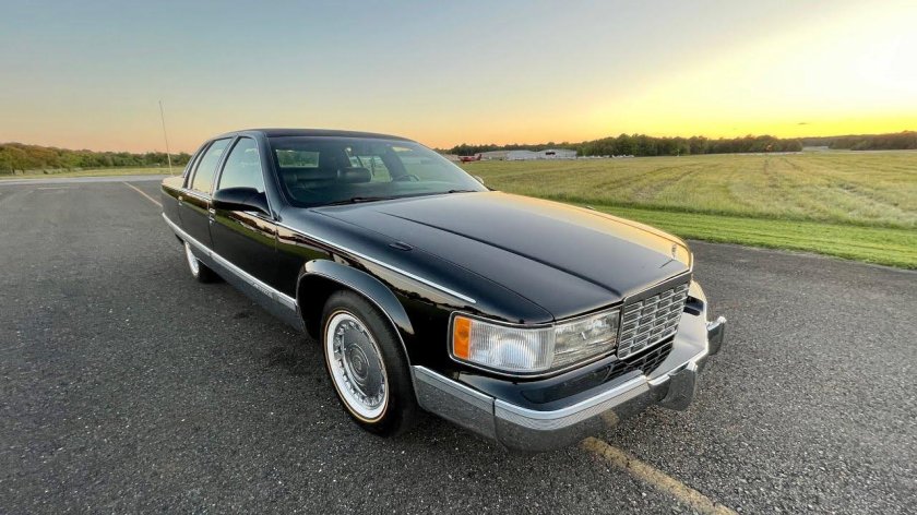Cadillac fleetwood brougham 1994