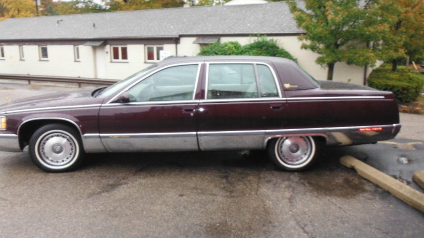 Cadillac fleetwood brougham 1993