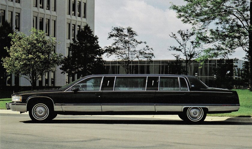 1995 Cadillac Fleetwood Limousine