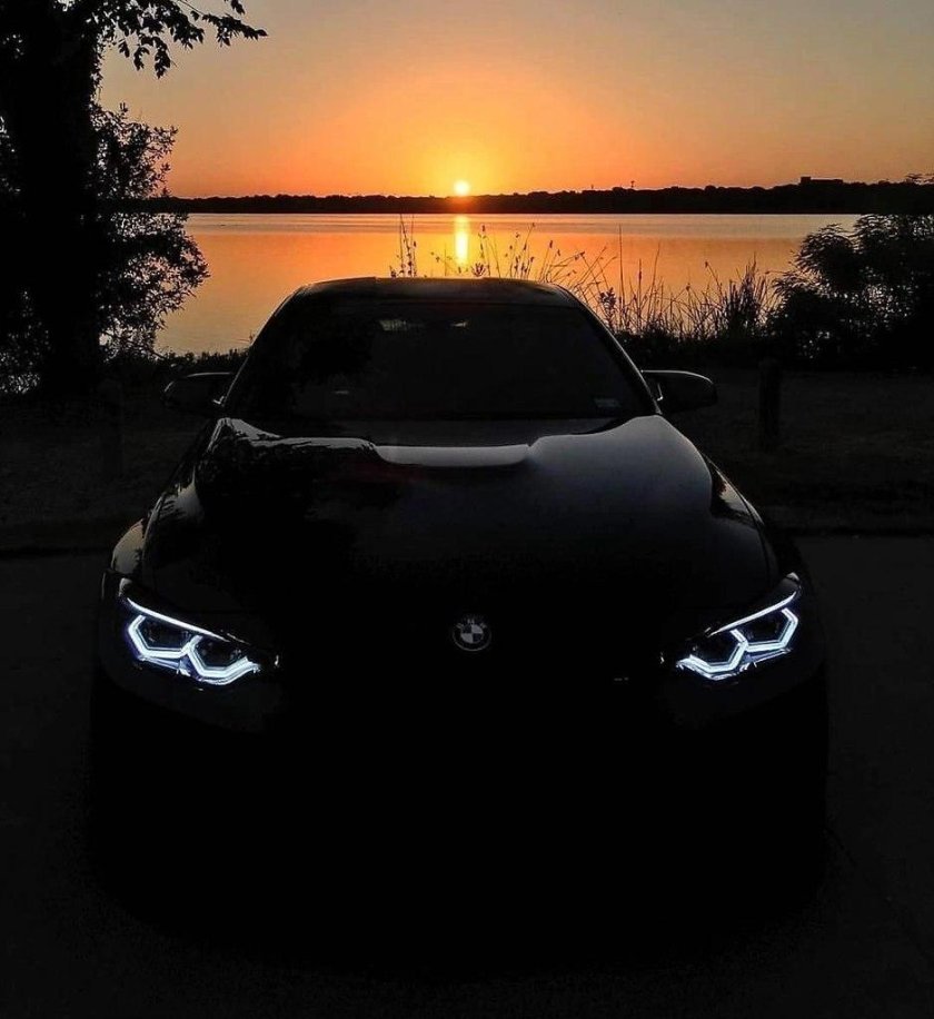 БМВ х6 в темноте