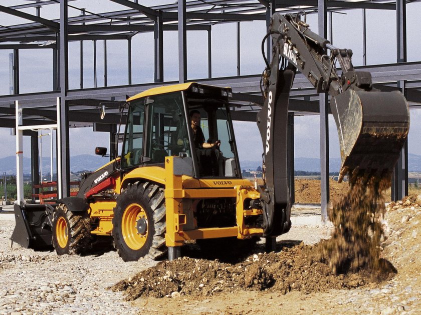 Экскаватор Volvo bl71