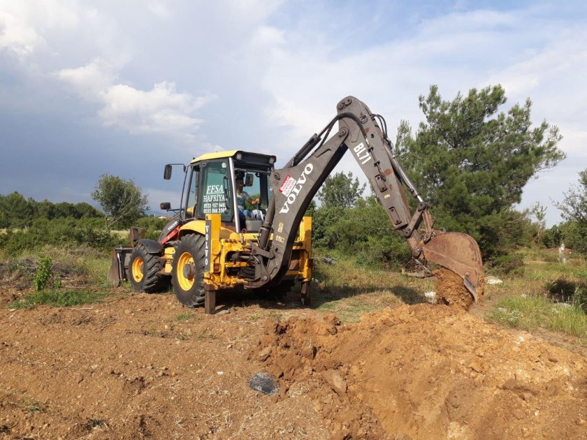 Экскаватор Volvo bl71