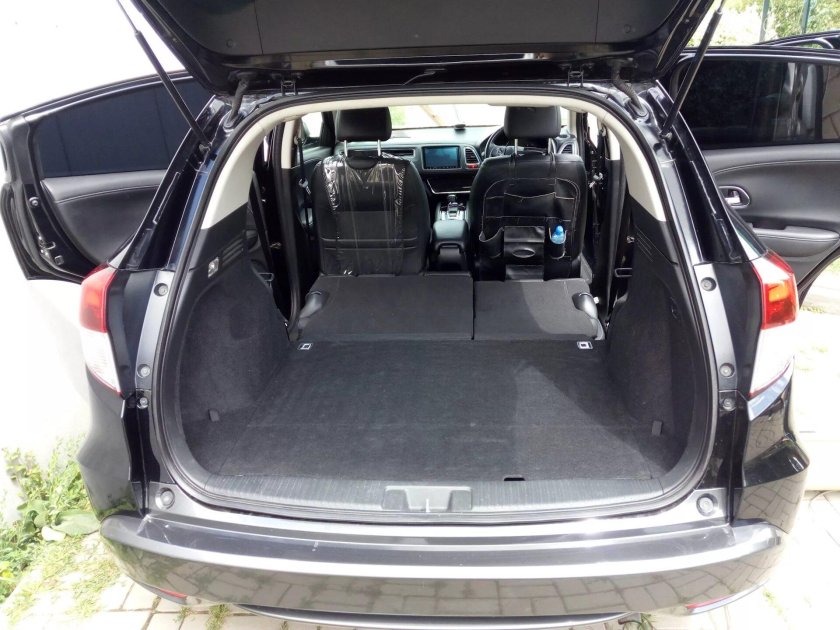 Honda Vezel багажник