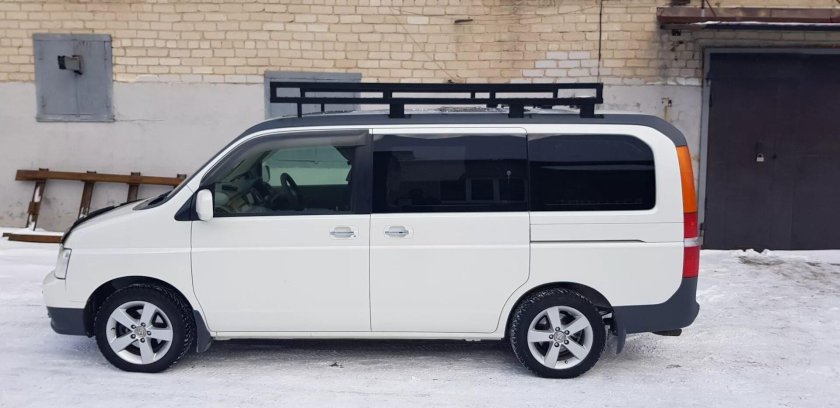 Багажник на крышу Honda Stepwgn rf2