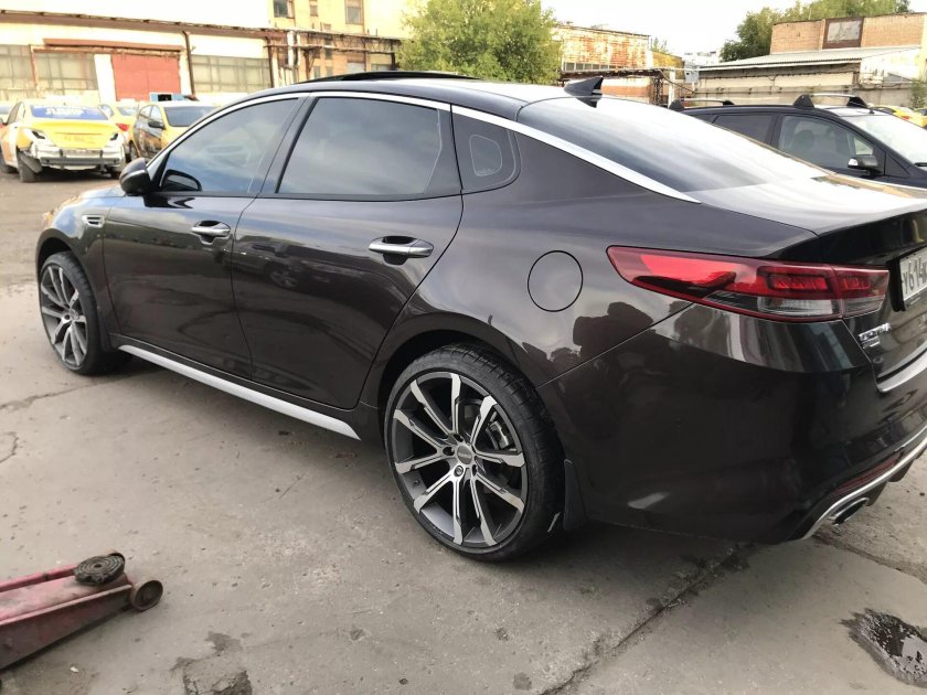 Kia Optima r20