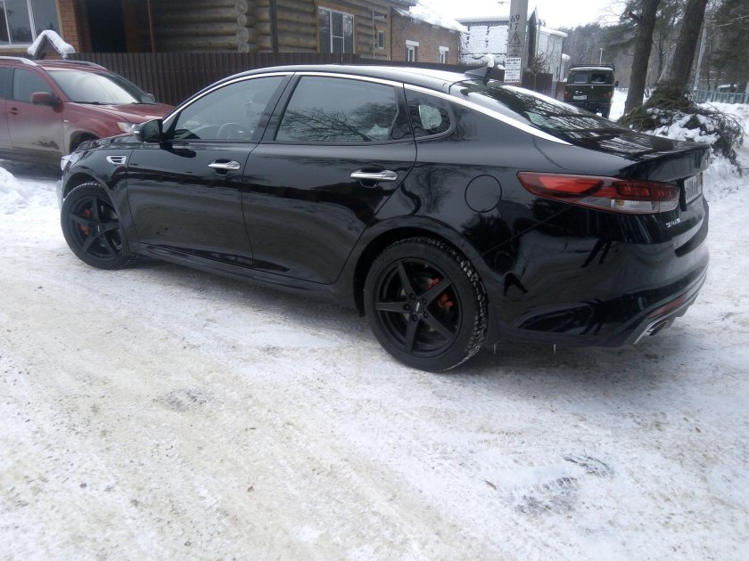 Черные диски Kia Optima