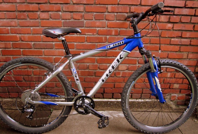 Trek 4300 Disc