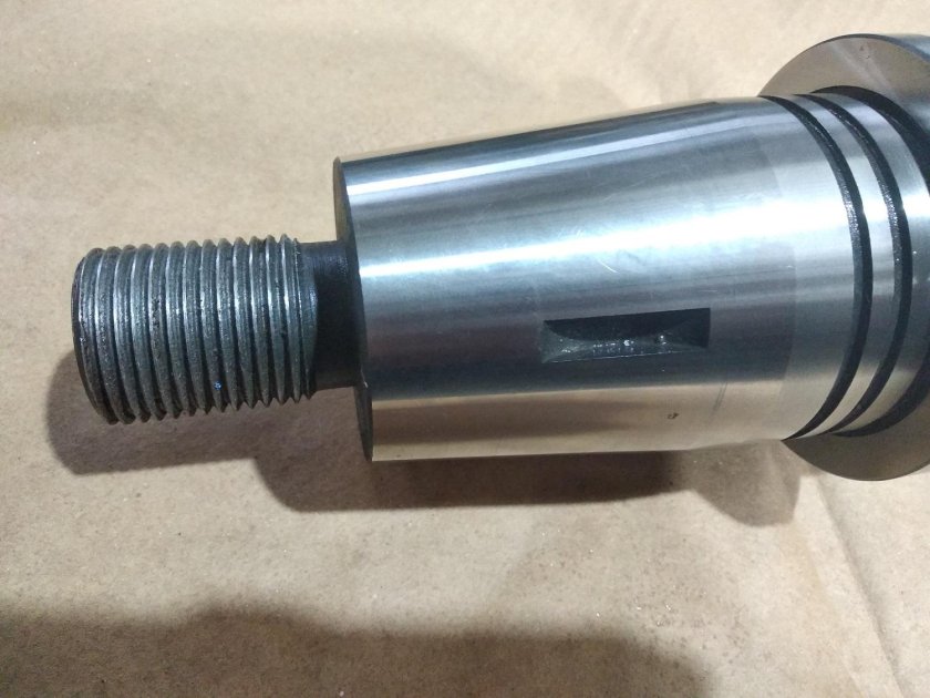 Шпиндель 3б722