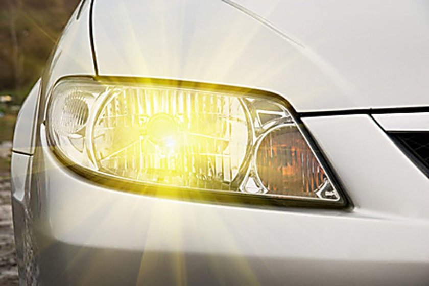 Фары автомобиля