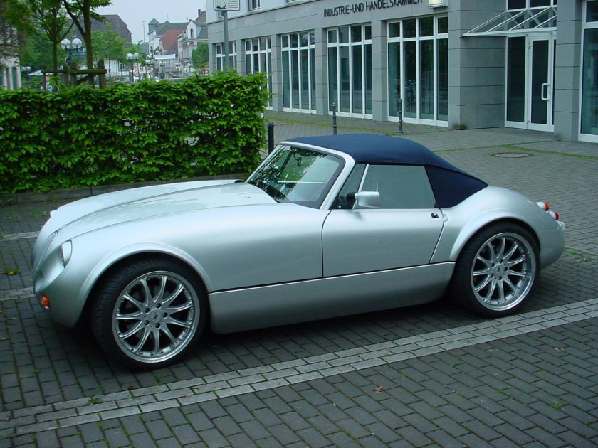Wiesmann mf25