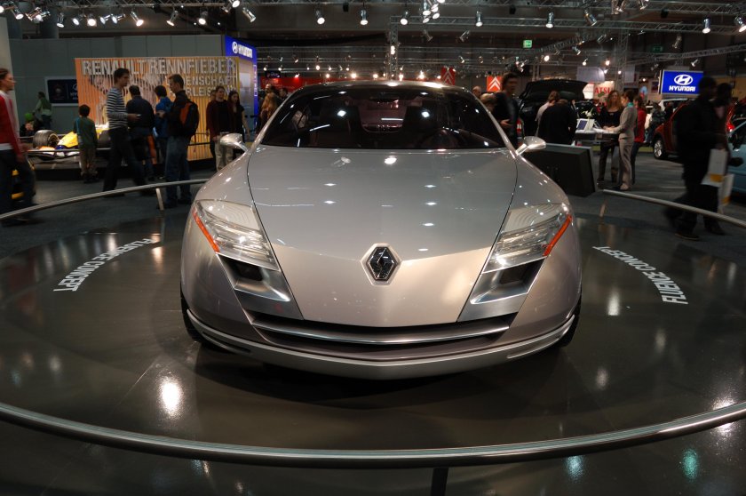 Патрик ЛЕКЕМАН Рено