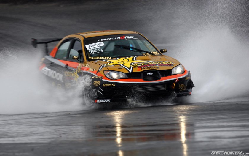 Subaru Impreza дрифт