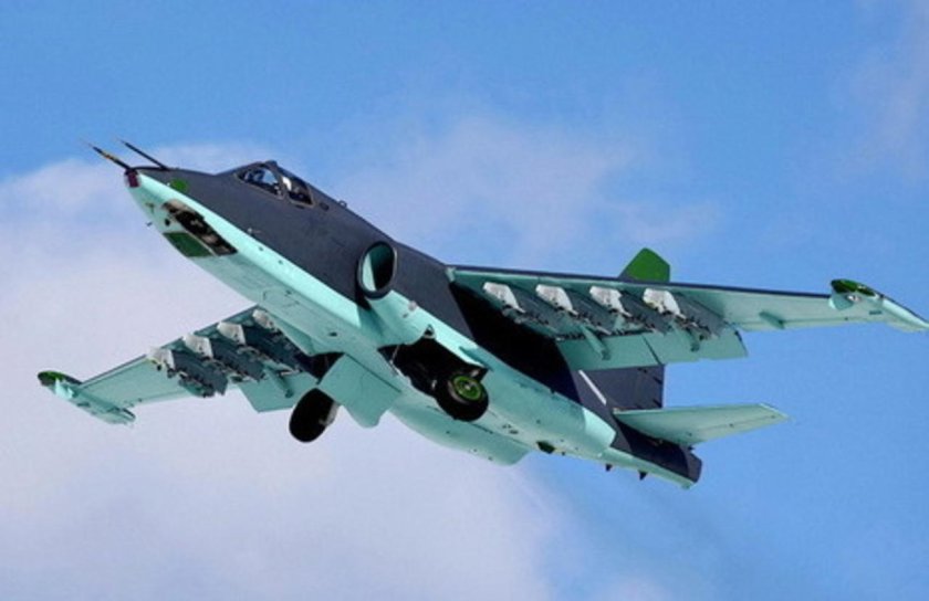 Штурмовик Су-25 Грач