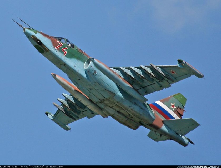 Штурмовик су 25 грач