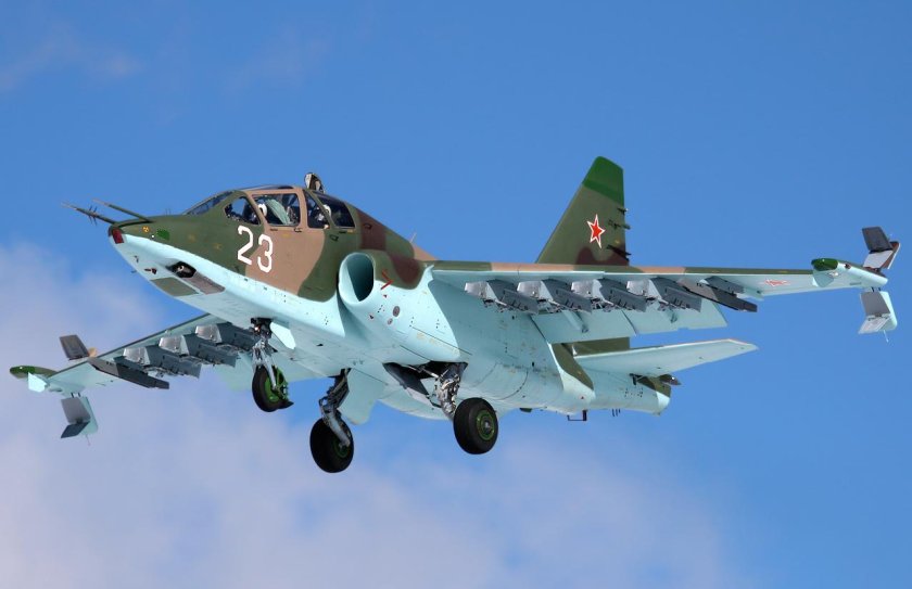 Штурмовик Су-25уб