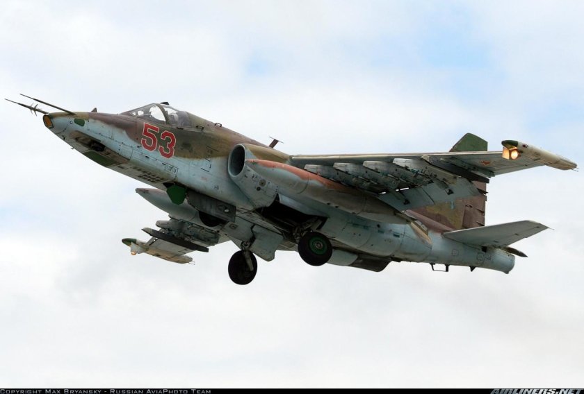 Советский Штурмовик Су-25