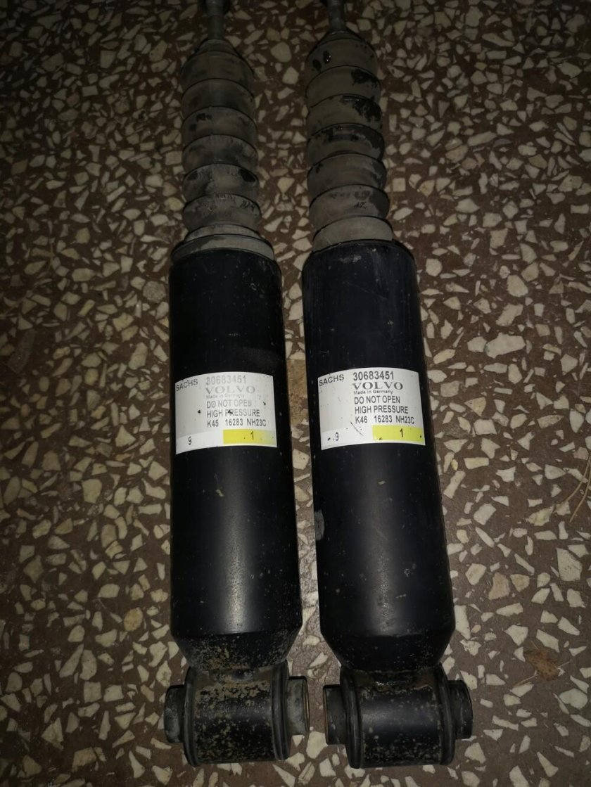 Амортизатор задний volvo