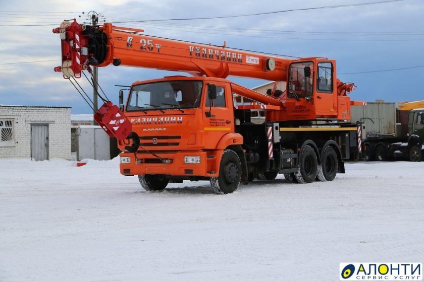 Кран автомобильный КС-55713-1